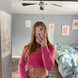H&M pink sweater crop top